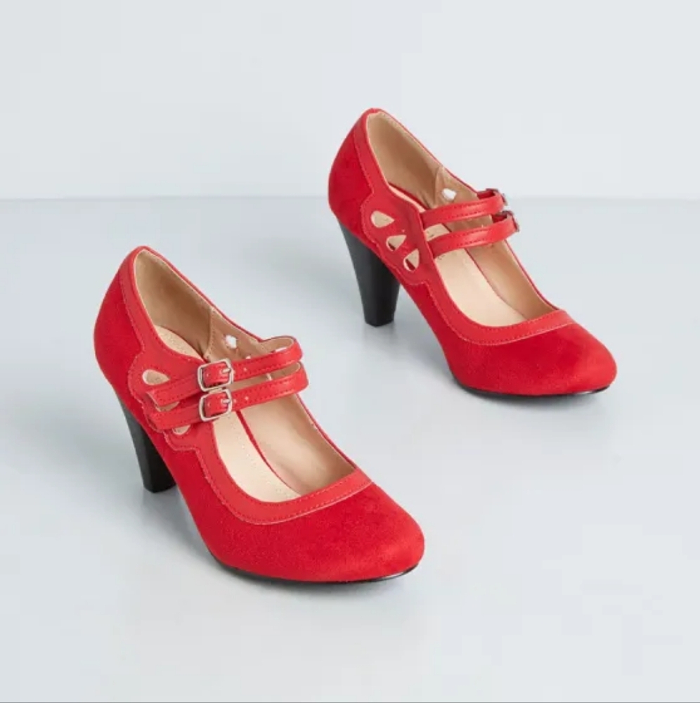 Modcloth Party Planner/Chase + Chloe Retro Mary Jane Heels - Women's Sz 8.5